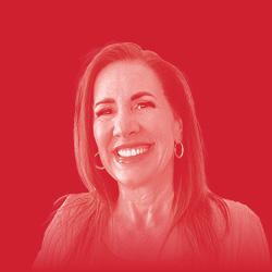 Photo of Lisa Lavely